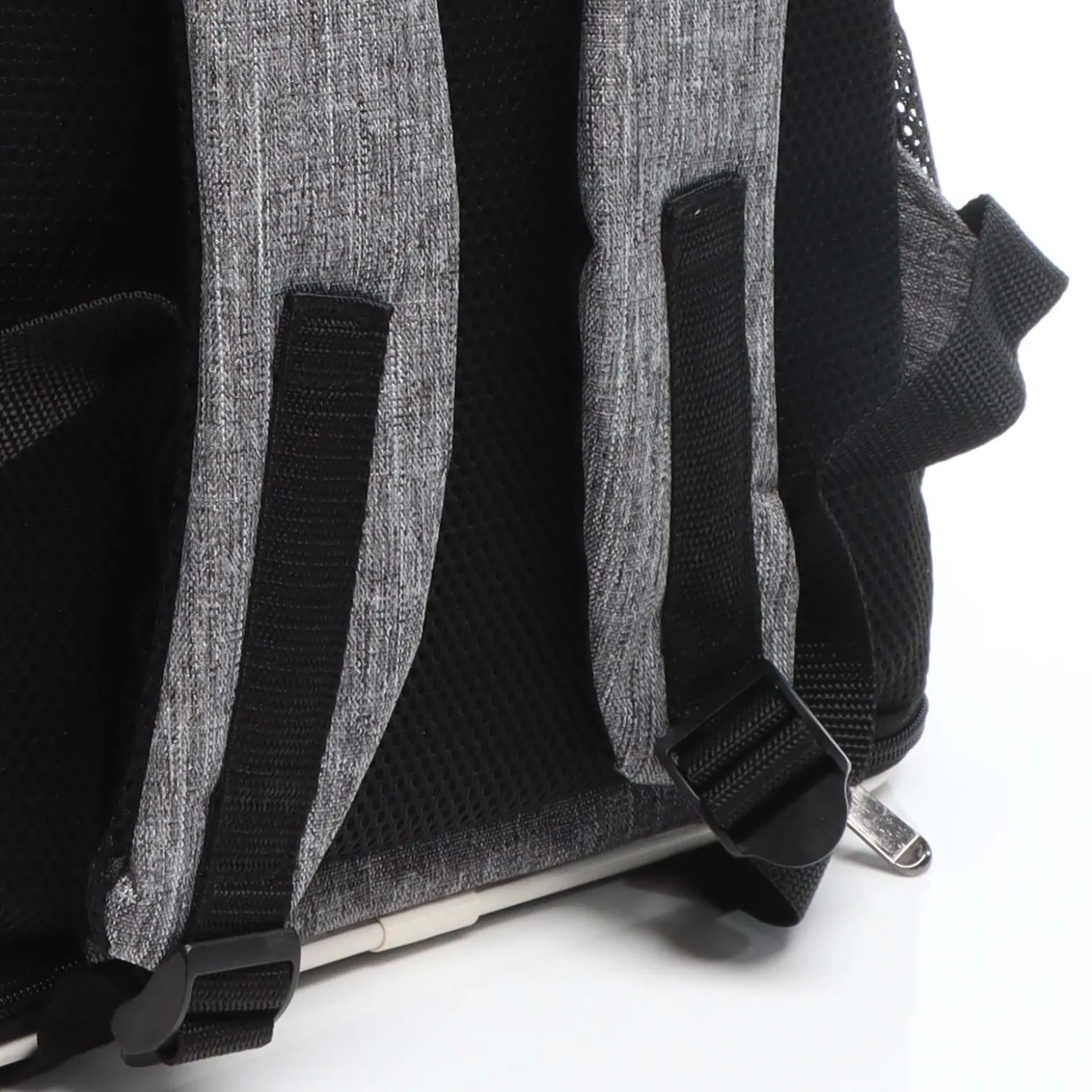 Fudajo Hunderucksack 32x27x40 cm für Welpen, Katzen und andere Haustiere bis 6 kg, faltbare Transporttasche für Reisen, Schwarz und grau
