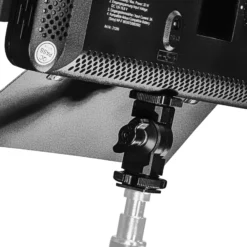 Walimex pro LED Versalight 500 Daylight Set bestehend aus Flächenleuchte und Lampenstativ bis 260 cm