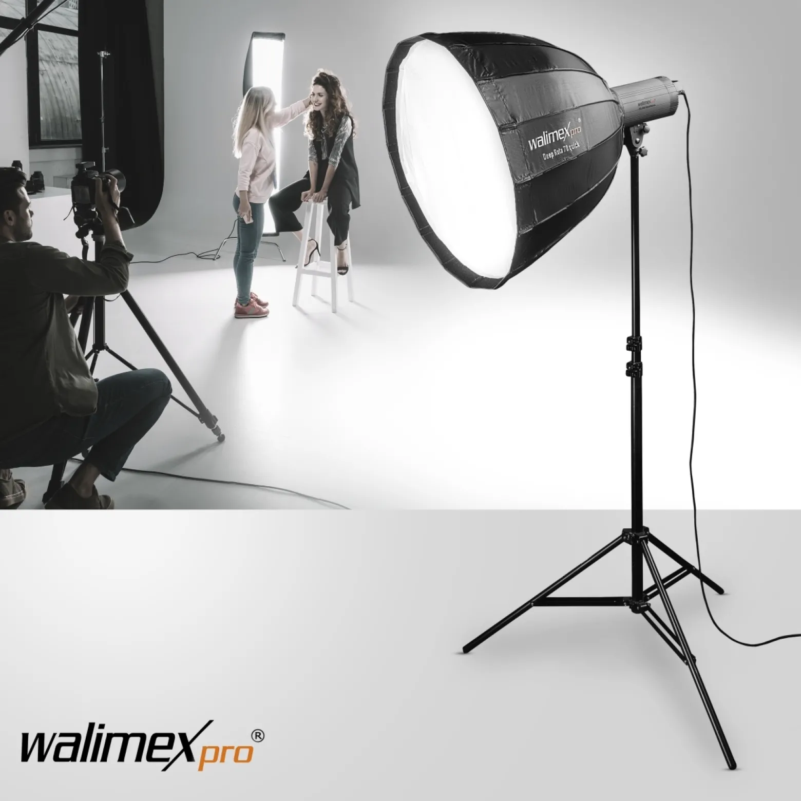 Walimex pro Softbox Studio Line Deep Rota QA90 - 700 x 900 x 900 mm - mit Quick Assemble System, Grid, Diffusoren und Tasche - inkl. Adapters für Aurora/Bowens
