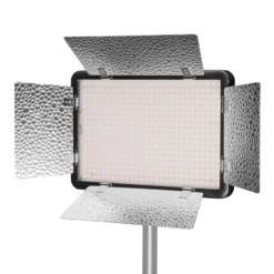Walimex pro 2x LED 500 Versalight Bi Color Flächenleuchte inkl. 2x Lampenstativ, leistungsstarke Videoleuchte 32 W, Studioleuchte mit Fernbedienung, vollwertige Studio-Beleuchtung
