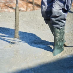 Wiltec Elektro Einhand Betonrüttler 580 W, Betonverdichter mit Ø 35 mm Rüttelflasche mit 200 cm Schlauchlänge, Flaschenrüttler mit flexibler Welle