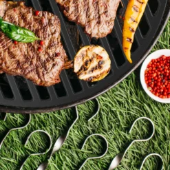 Wiltec 2x Gusseisen Grillrost 55 x 26,5 x 0,9 cm, Gussrost für Grill mit guter Hitzespeicherung, Grillgitter für typische Grillstreifen auf Grillgut, Grillzubehör für BBQ