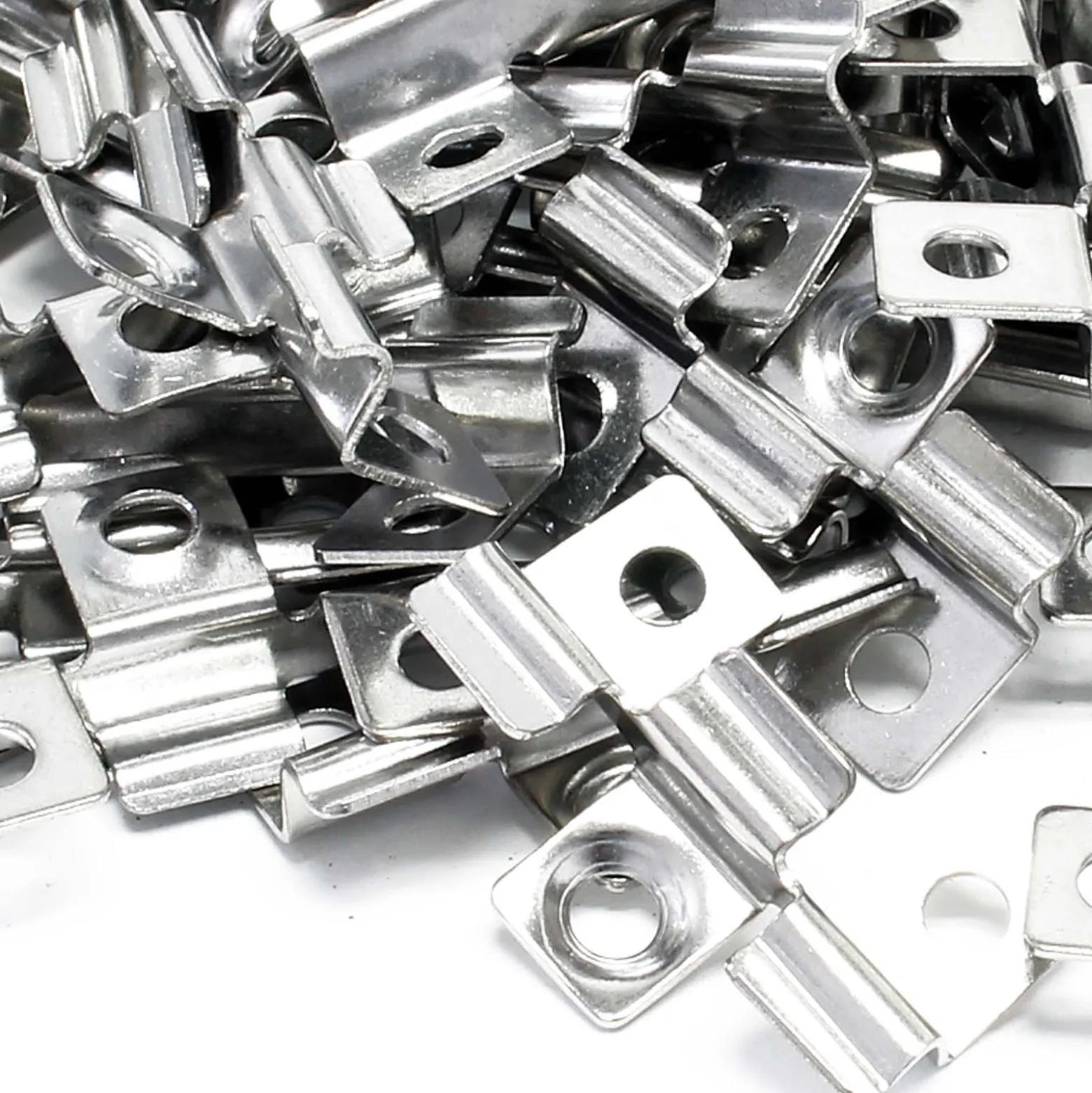XPOtool Set 50x Edelstahl Clips 7 mm, 60x Sechsrund Schrauben 3,5x20 mm T15 zur Montage von Terrassendiele mit 7 mm Nut